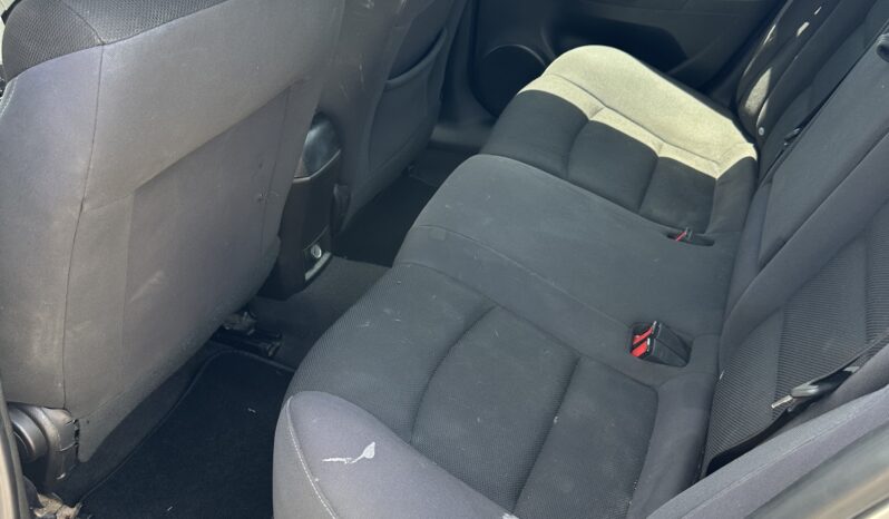 
								CHEVROLTE CRUZE full									