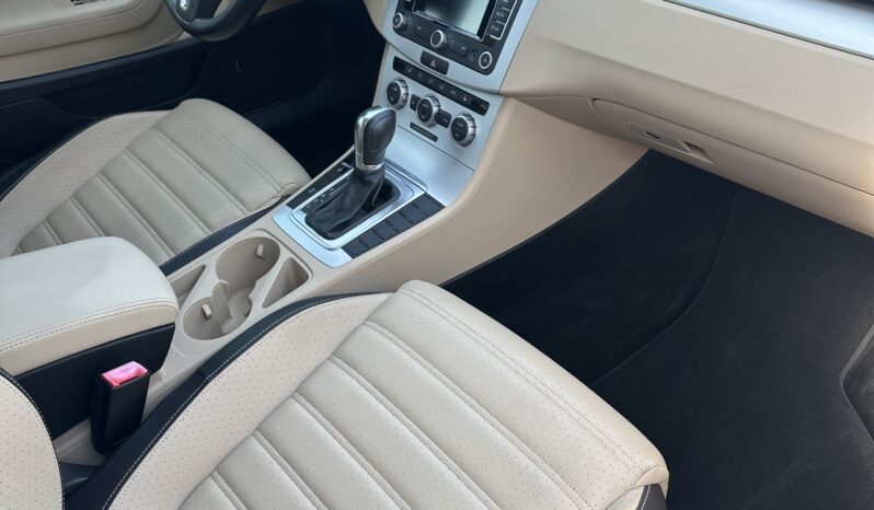 
								VOLKSWAGEN full									